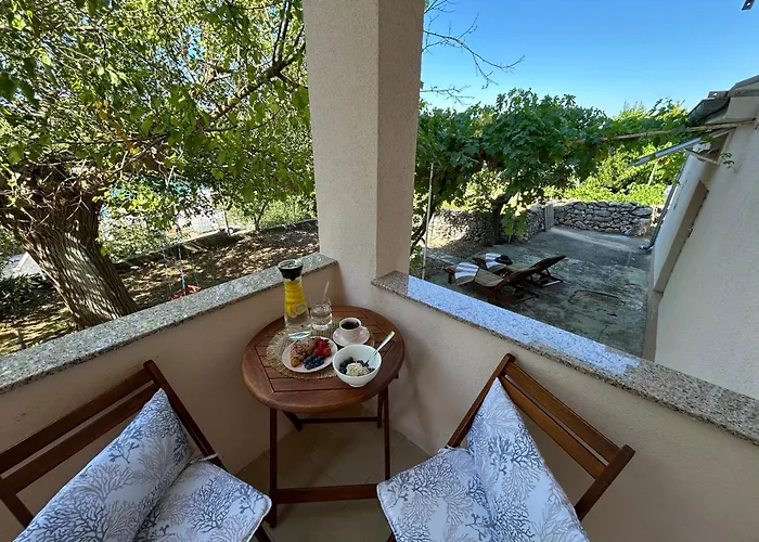 Luka & Iva 아파트 *