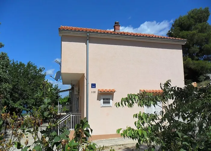 Luka & Iva 아파트 시베니크