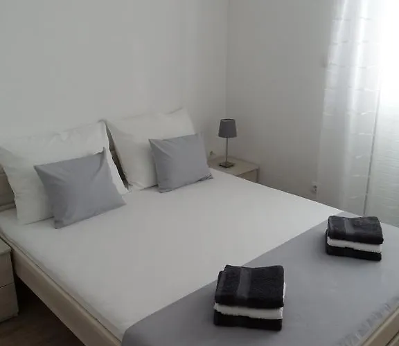 Daire Luka & Iva Šibenik